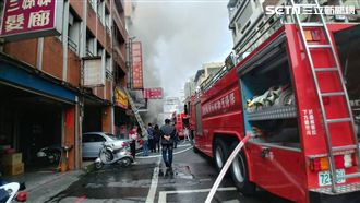 粥店失火竄濃煙　六旬婦遭嗆傷送醫