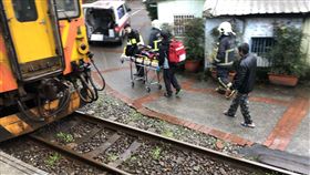 平溪線支線南下列車4724班次列車擦撞2女 圖／為新北消防局提