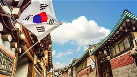 （業配）
韓國從2月到5月，天氣逐漸回暖，百花陸續盛放，正是春遊踏青的好時節！大都會旅行社精心推薦超值玩瘋韓國六日，含稅只要10,888元起，就能輕鬆成行，玩得省錢又開心。