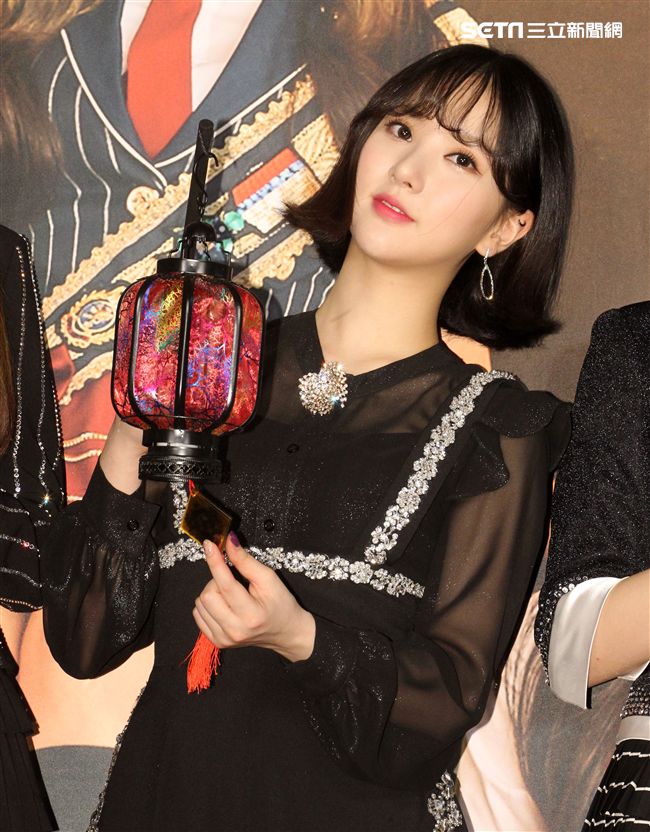 韓國女團GFRIEND成員銀河。（記者邱榮吉/攝影）