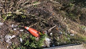 公德心何在？清境賞櫻卻看到滿地垃圾　網酸：有衛生紙快搶　圖／翻攝自爆料公社