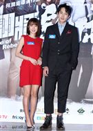 「翻牆的記憶」演員張庭瑚、林芯蕾。（記者邱榮吉/攝影）