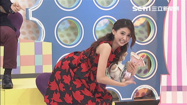 韋汝曝未婚生子心酸　擠奶擠到板機指