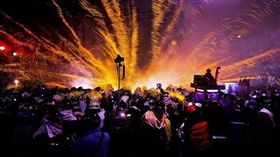 16:9
台南鹽水蜂炮。（圖／翻攝自台灣觀光年曆）