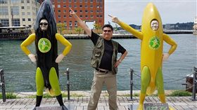 李惠仁導演，記錄片《并：控制》。（圖／翻攝自臉書）