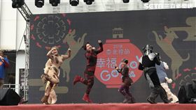 2018台北燈節,萬人踩街遊行。（圖／記者簡佑庭攝）