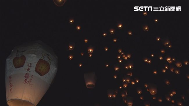 百盞天燈升空慶元宵　主燈差點GG了