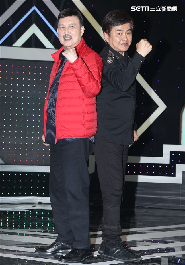 華視「天生王牌」第二季節目首錄多了「兒童歌唱比賽」項目，主持人：余天、賀一航。（記者邱榮吉/攝影）