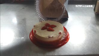 整圈草莓咧！4千元網購蛋糕竟變這樣