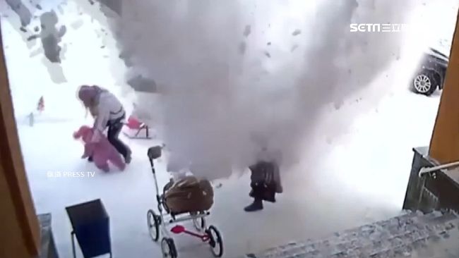 絕命終結站！俄母女慘遭積雪「滅頂」