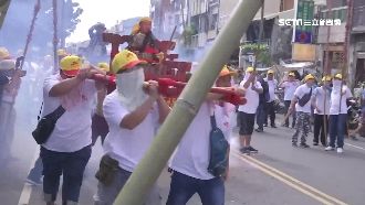 全台唯一客家「竹竿炮」　越炸保平安