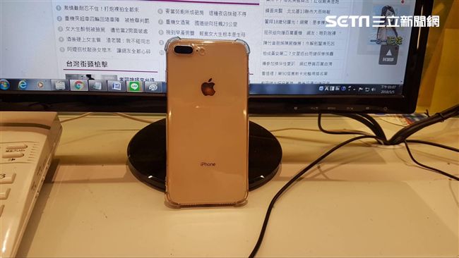 撿到愛瘋討4千元！幾通電話賠12萬