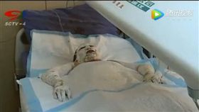 16:9
影／開燈引起閃燃爆炸　堅強母燒傷命危仍心繫孩子：快跑！
圖／翻攝自騰訊
https://v.qq.com/x/page/q0026v1i4w3.html