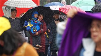 又變濕涼了！明冷空氣來襲降至19度