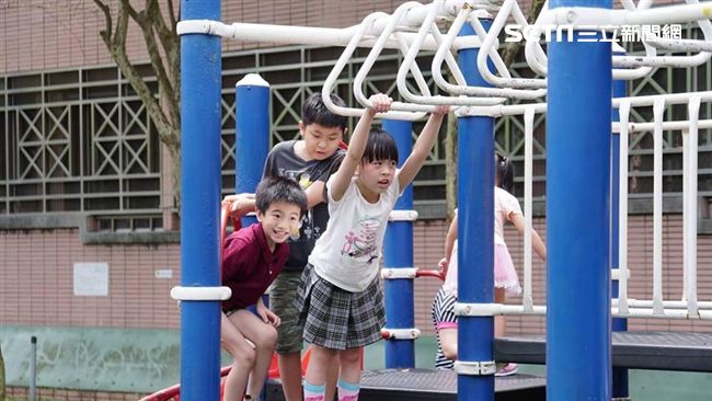 孩子吵「別人都可以」？醫：演一齣戲