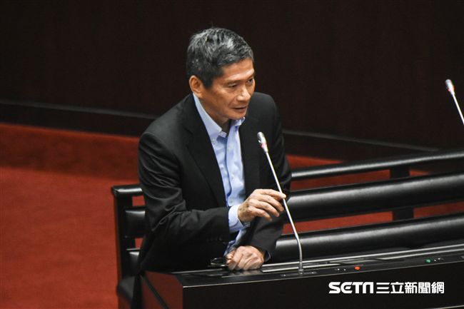 回應母語回家學　李永得批：殖民心態