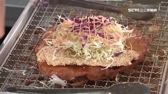 炸蛋蔥油餅包雞排　 熱量爆表也要嚐