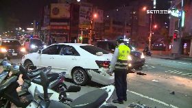 d違規轉相撞0600