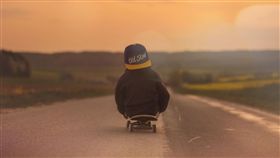 蛇板,內湖,公園,女嬰,男童,重摔,平衡,跌到 圖／翻攝自Pixabay https://goo.gl/sq74qt