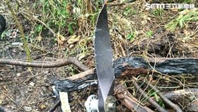 屏東泰武鄉武潭國小附近，驚傳有一架軍方無人機墜毀，起火燃燒，警消已前往撲滅火勢。
圖／翻攝畫面