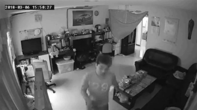 竊嫌闖空門竊筆電　失主求歸還