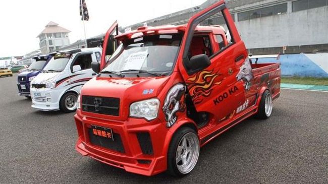 兼具實用玩樂　酷炫「輕卡車」超吸睛