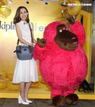 時尚媽咪范瑋琪變身表情后，挑戰秒速變臉即興演繹超潮。（記者邱榮吉/攝影）