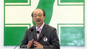 支持性別平等　民進黨響應HeForShe三八婦女節前夕，民主進步黨7日在中央常務委員會前，由會議代理主席柯建銘召開記者會呼籲，大家共同響應HeForShe，男性共同支持女性，女性共同支持男性，讓兩性平權能夠落實。中央社記者郭日曉攝　107年3月7日