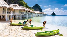 跟著環境傳教士　划寶特瓶小舟出海（勿用）