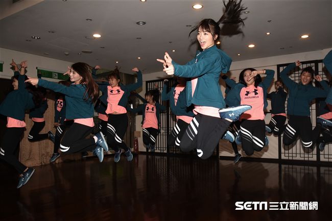 Lamigirls春訓練舞開放媒體拍攝。 圖／記者林敬旻攝