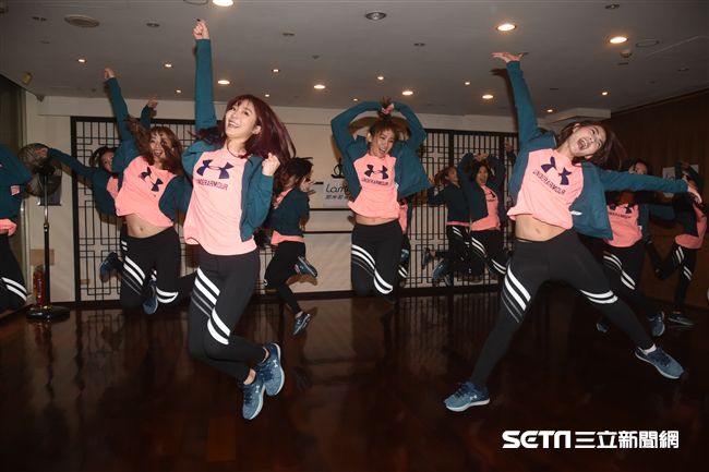 Lamigirls春訓練舞開放媒體拍攝。 圖／記者林敬旻攝