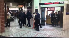 台北市中山分局破獲皮姐應召站，並逮獲6名假觀光的陸籍賣淫女子，以及35歲的負責人欒姓女子，訊後依妨害風化及社維法等罪移送法辦（翻攝畫面）