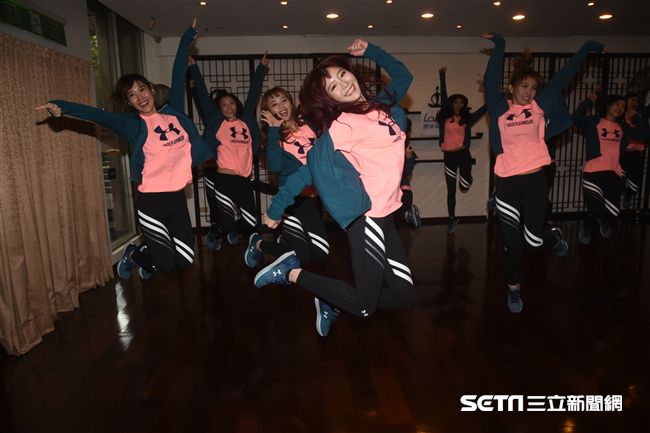 Lamigirls春訓練舞開放媒體拍攝。 圖／記者林敬旻攝