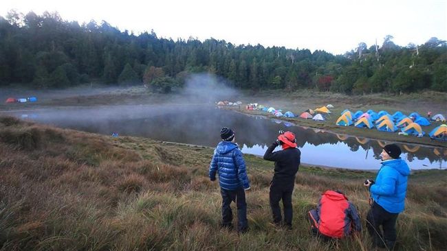 登山團爬加羅湖5人失蹤　救難隊出動