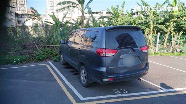 副駕有炭盆　淡水停車場傳男子燒炭亡