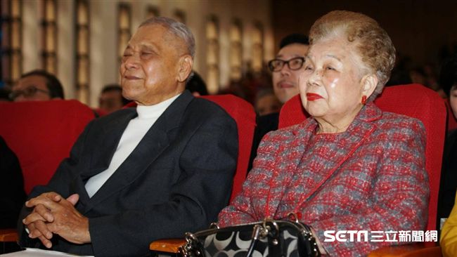 心疼兒子被「染紅」！柯媽：太欺負人