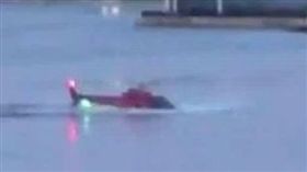 直升機墜落紐約市東河／推特