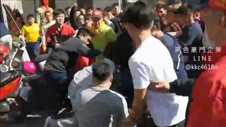 廟會繞境變調　男看人一眼竟遭圍毆