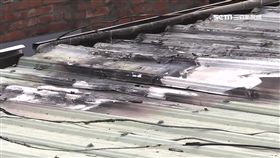 驚!10萬元遙控飛機墜民宅 屋頂冒大火（遙控,飛機,燃燒,屏東,民宅,起火,無人機）