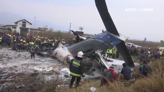 孟加拉客機墜毀機場　至少50人罹難