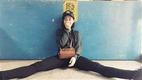 Albee自曝自己是油膩又不清爽的愛人。（圖／翻攝自臉書）