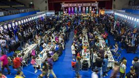 ▲上一屆全國公開賽賽況。（圖／飛鏢總會提供）