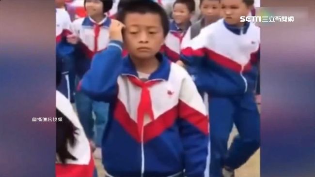 佛系男孩是你？淡定弟拔河比賽臉茫然