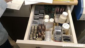 台中市政府食安處今（14）天指出，依衛福部食藥署統計發現，2014年台灣人吃掉3億3仟9佰萬粒安眠藥，（圖／台中市衛生局提供）