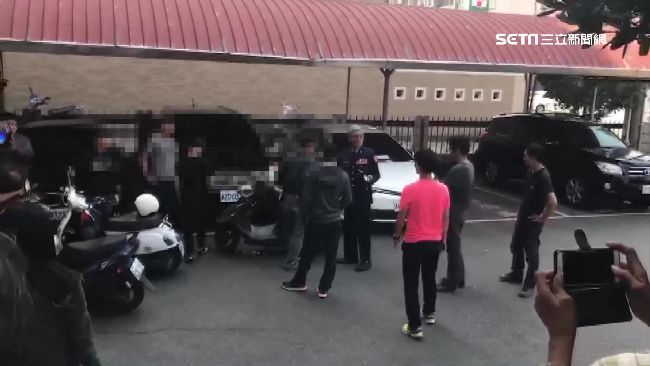 男遇刺亡…親友帶球棒堵嫌犯稱打棒球