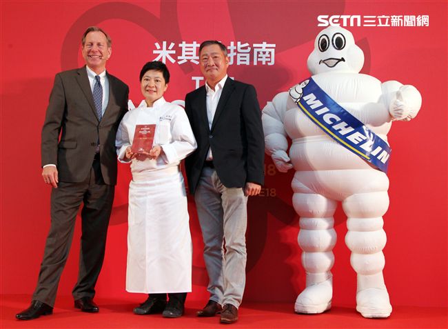 教父牛排 Danny''s Steakhouse 獲得米其林一星餐廳。（記者邱榮吉/攝影）