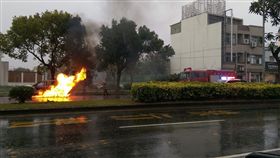 燒炭,火燒車,父死,女被救,釐清,雲林,斗六,救護車