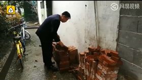  中國大陸,清華大學,保安,保全,張曉勇（圖／微博）