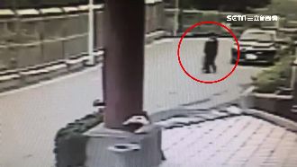 餓壞了！ 男竟闖殯儀館偷祭祀水果