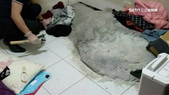 人塚整晚敲不開！禮儀師拿香拜…裂了